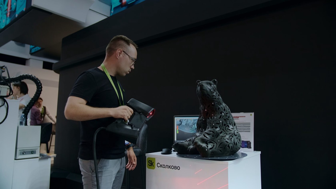 Съёмка на выставке Иннопром для Сколково